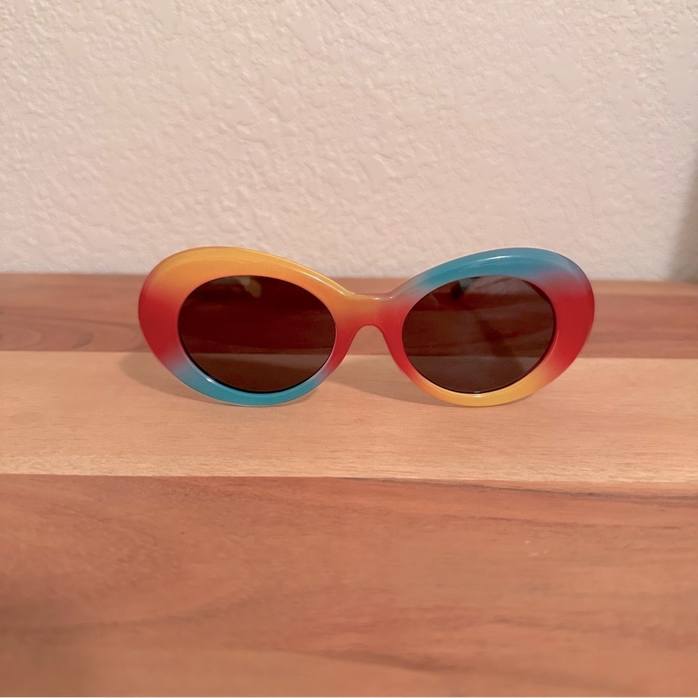 Retro Vizzy Hard Seltzer Clout Goggles Sunglasses Colorful NWOT